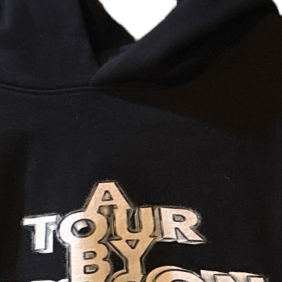 Bryson Tiller Trapsoul Back And I'm Better Tour Hoodie - Picture 5 of 13